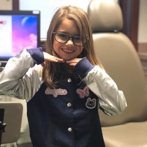 Meet your Posher, Charles